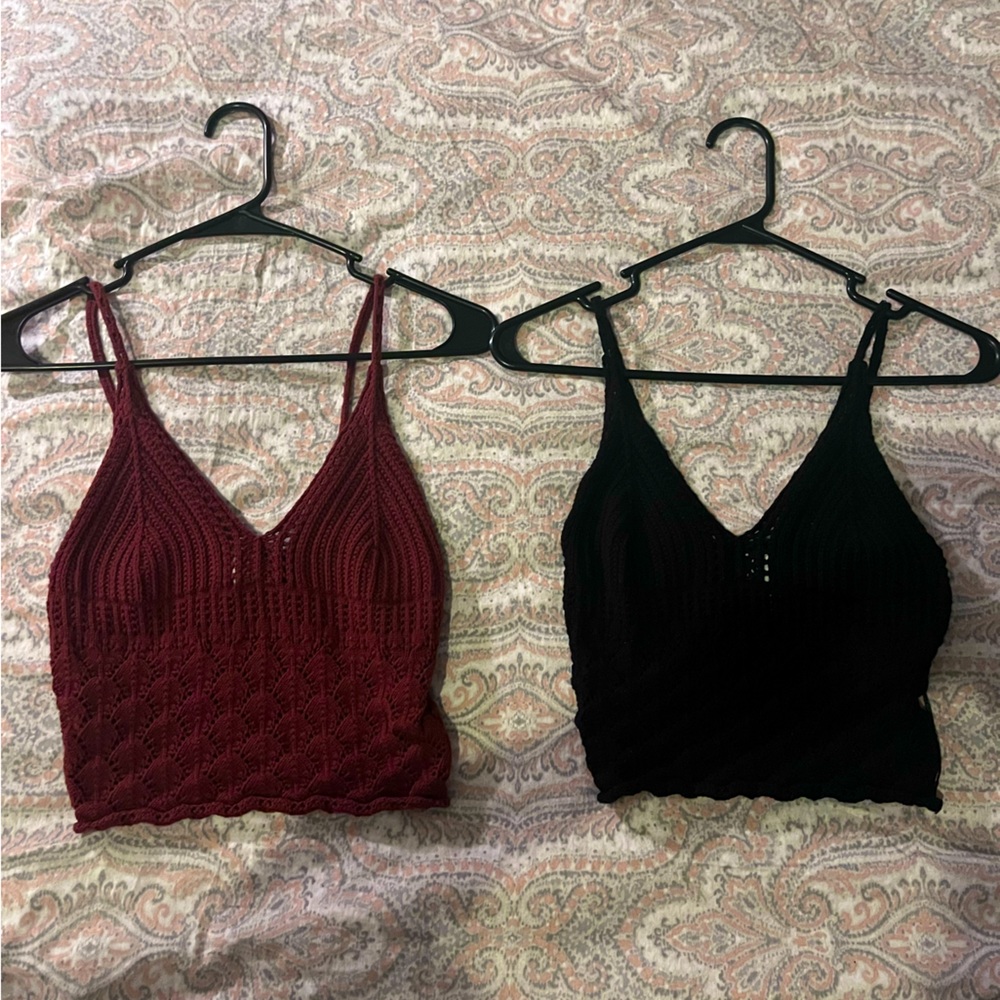 H&M Crochet V-Neck Crop Tops Size S